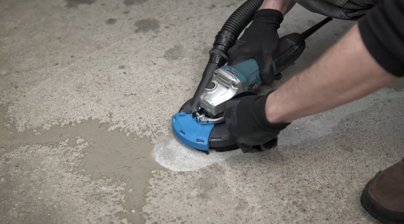Jak opravit praskliny v betonu?