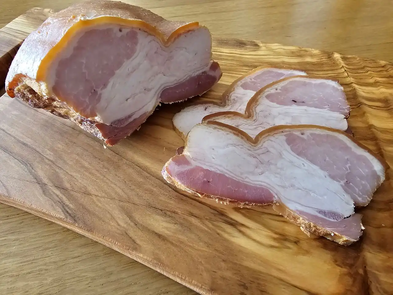 jak udit bůček v domácí udírně