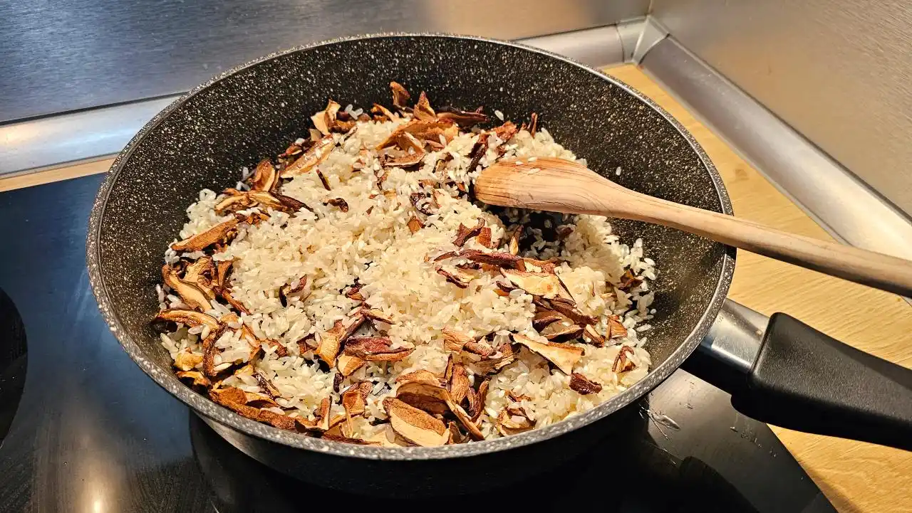 Jednoduché houbové krémové rizoto