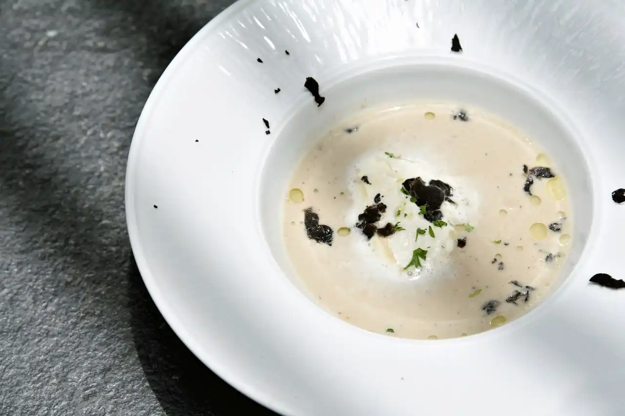 Krémová lanýžová polévka - recept