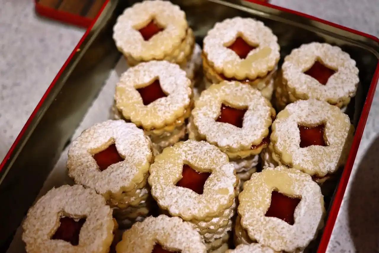 Linecké vánoční cukroví