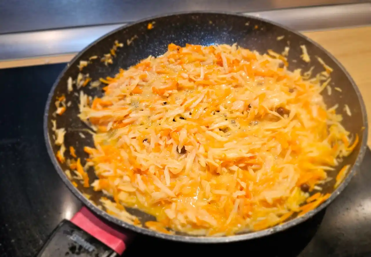 Svíčková na smetaně - základ z kořenové zeleniny