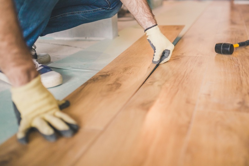 Plancher - pokládka vinylové podlahy