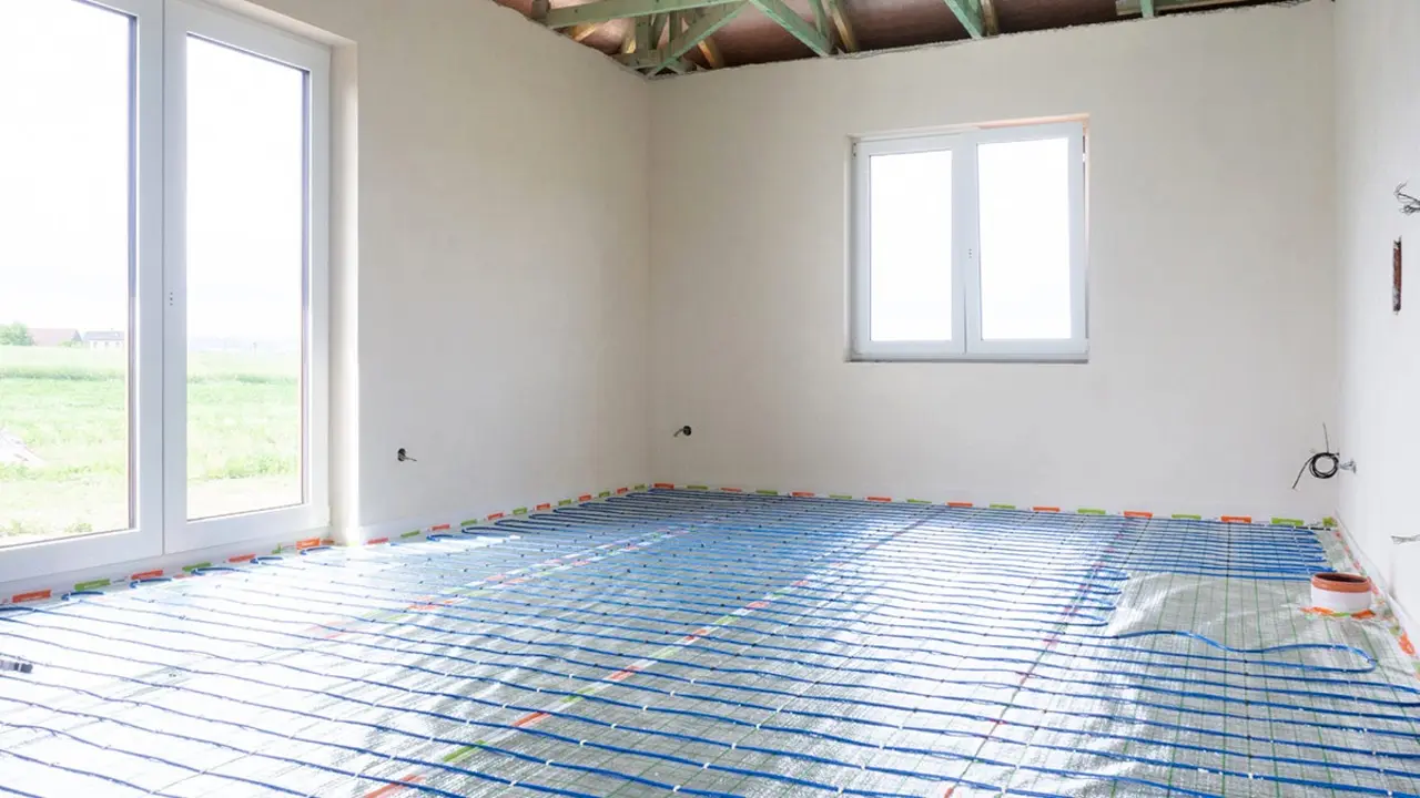 Teplovodní nebo elektrické podlahové vytápění