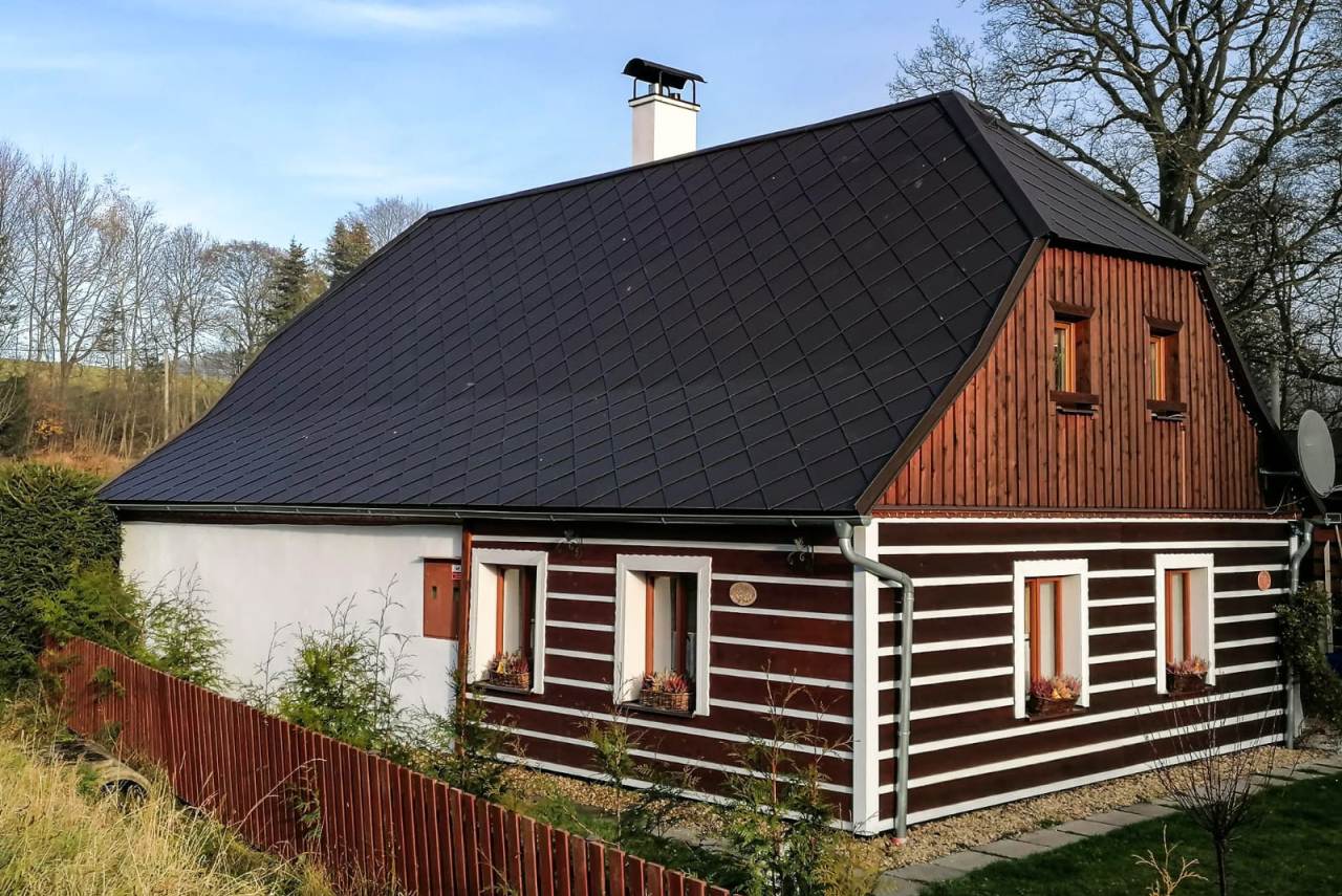 Plechové střešní krytiny a jejich výhody