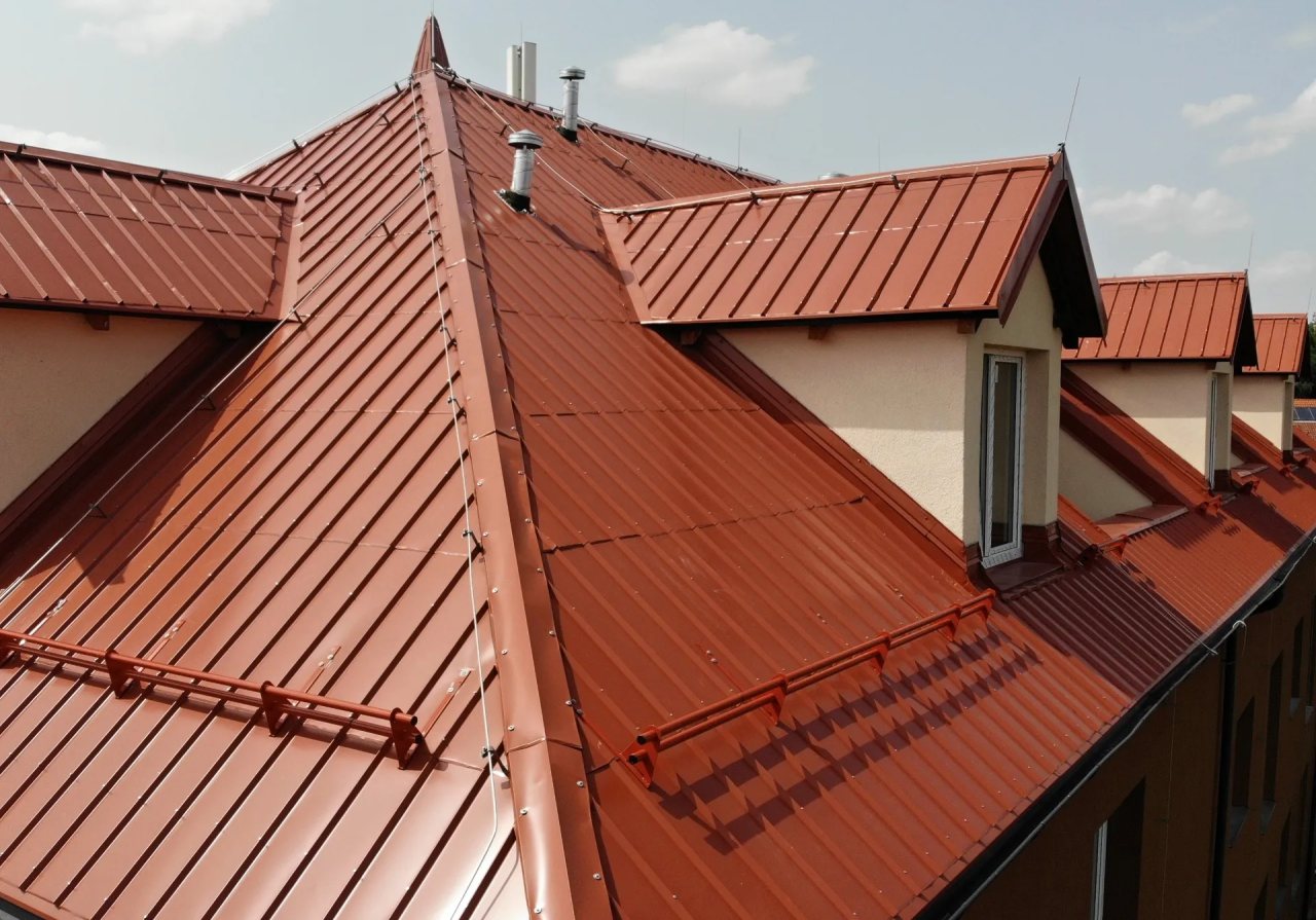 Plechové střešní krytiny a jejich výhody