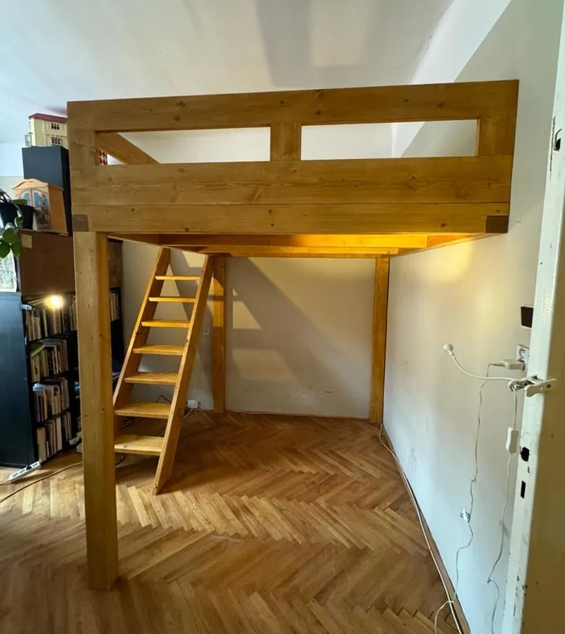 Spací patro