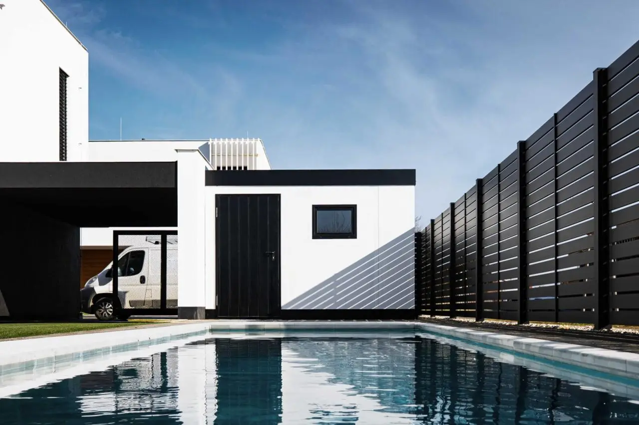 Sunsystem - hliníkové ploty a brány