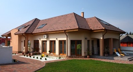 Střešní krytiny Mediterran představují ideální řešení pro každou střechu