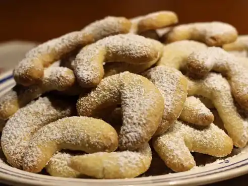 Křehké vanilkové rohlíčky