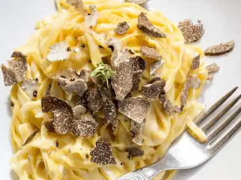 Tagliatelle s lanýži: tradiční italský recept