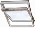 Elektricky ovládané kyvné střešní okno CK02 GGU 68 -INTEGRA - VELUX -plastové s dřevěným jádrem